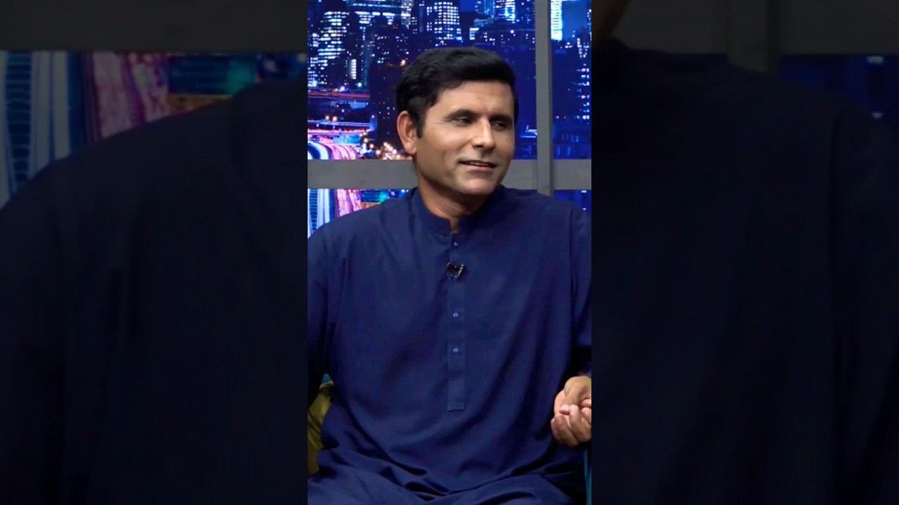 Abdul Razzaq Funny Comments in Live Show