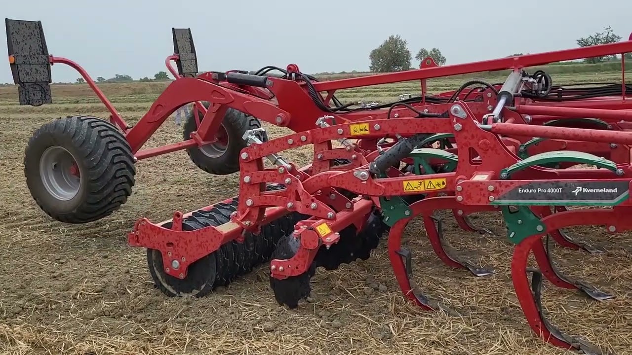Coltivatore Kverneland Enduro Pro 4000T trainato