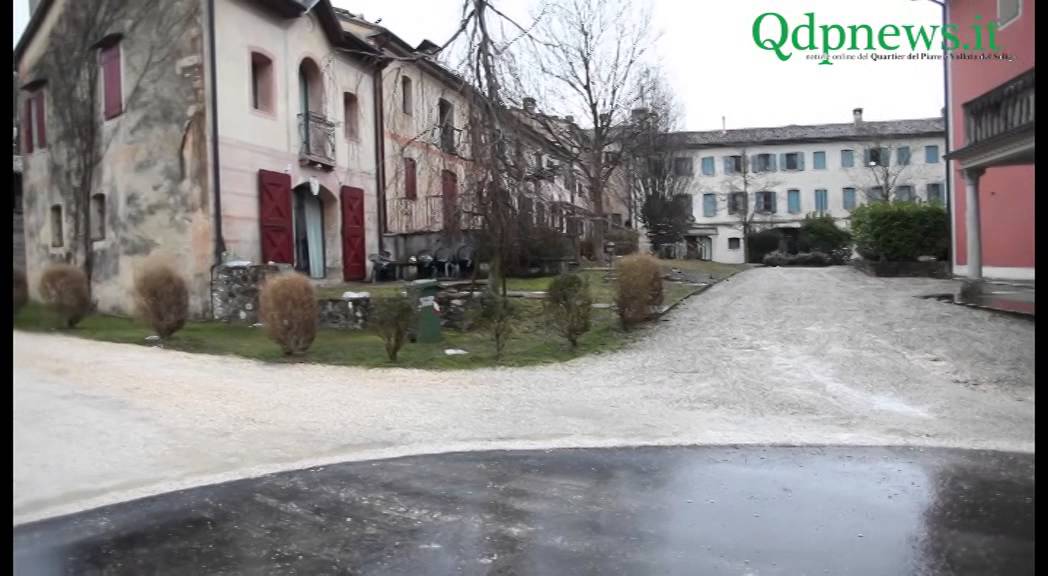 Qdpnews.it - Nella notte a fuoco il tetto di due abitazioni in località Prapian di Tarzo