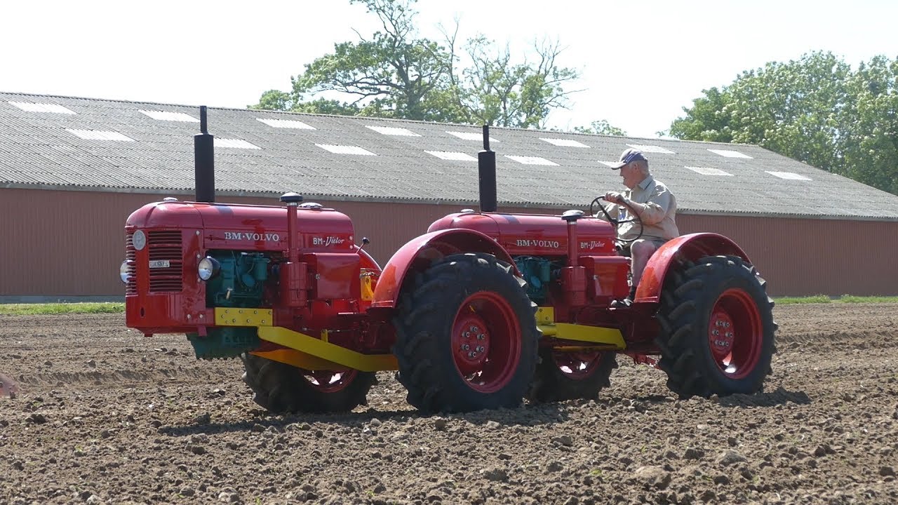 Volvo BM Victor 230 Tandem Tractor | Driving Around The Field at Ferguson Days 2018