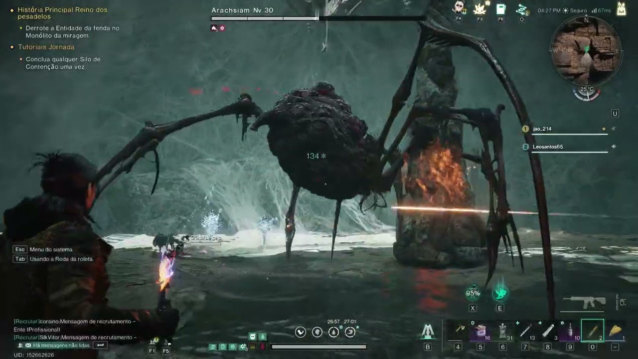 Derrotando a AracnÌdeo em Once human!