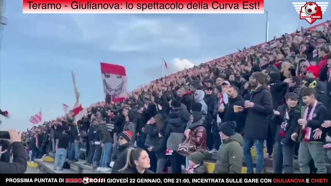 Teramo - Giulianova  lo spettacolo della Curva Est!