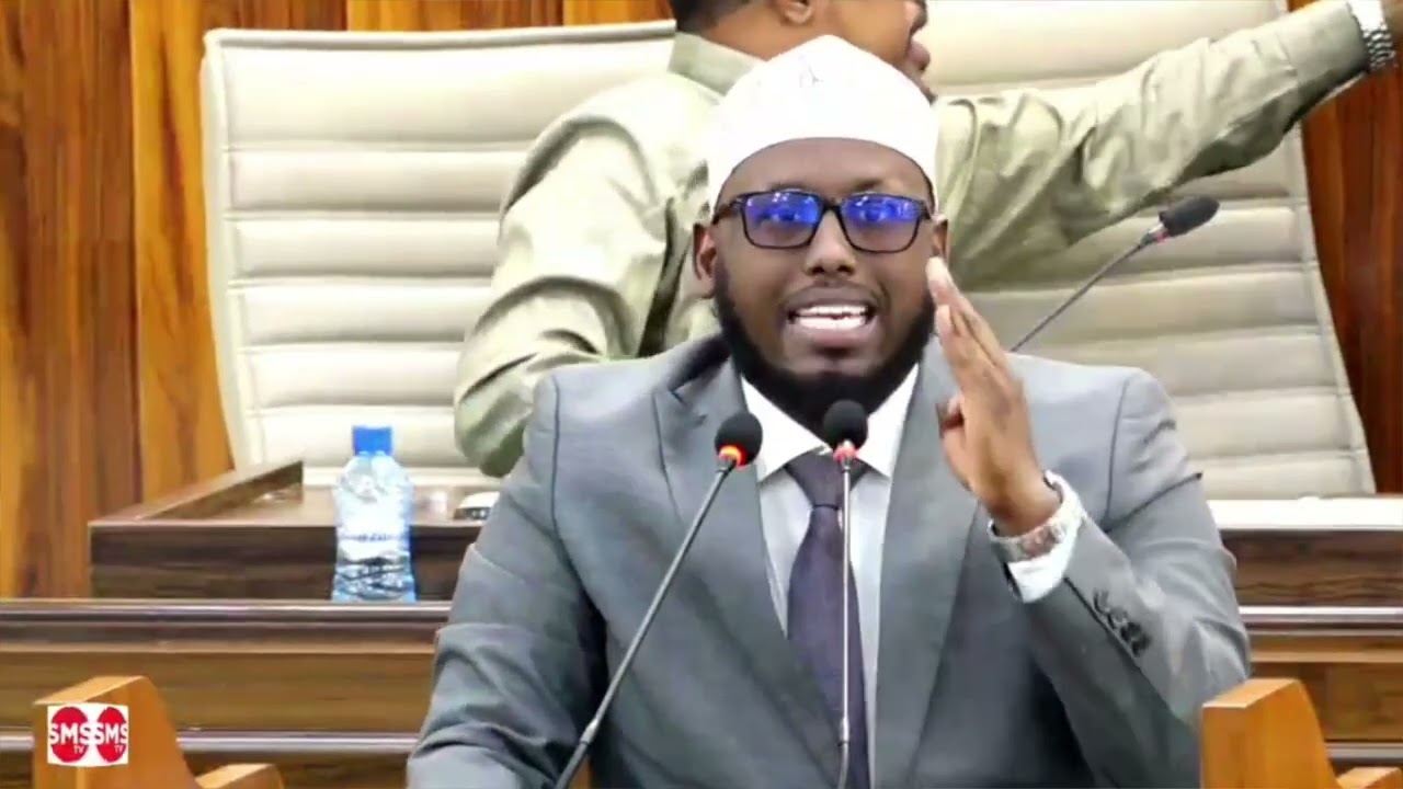 Xildhibaan Shiikh Aweys