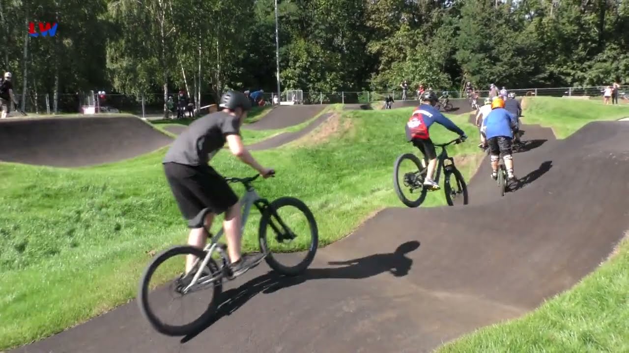 Elsterwerda: Pumptrack-Anlage eröffnet - LAUSITZWELLE