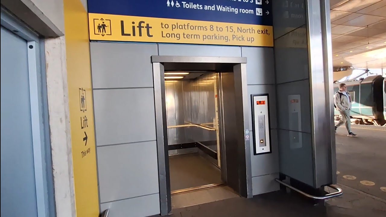 Stannah Lift in Reading Train Station