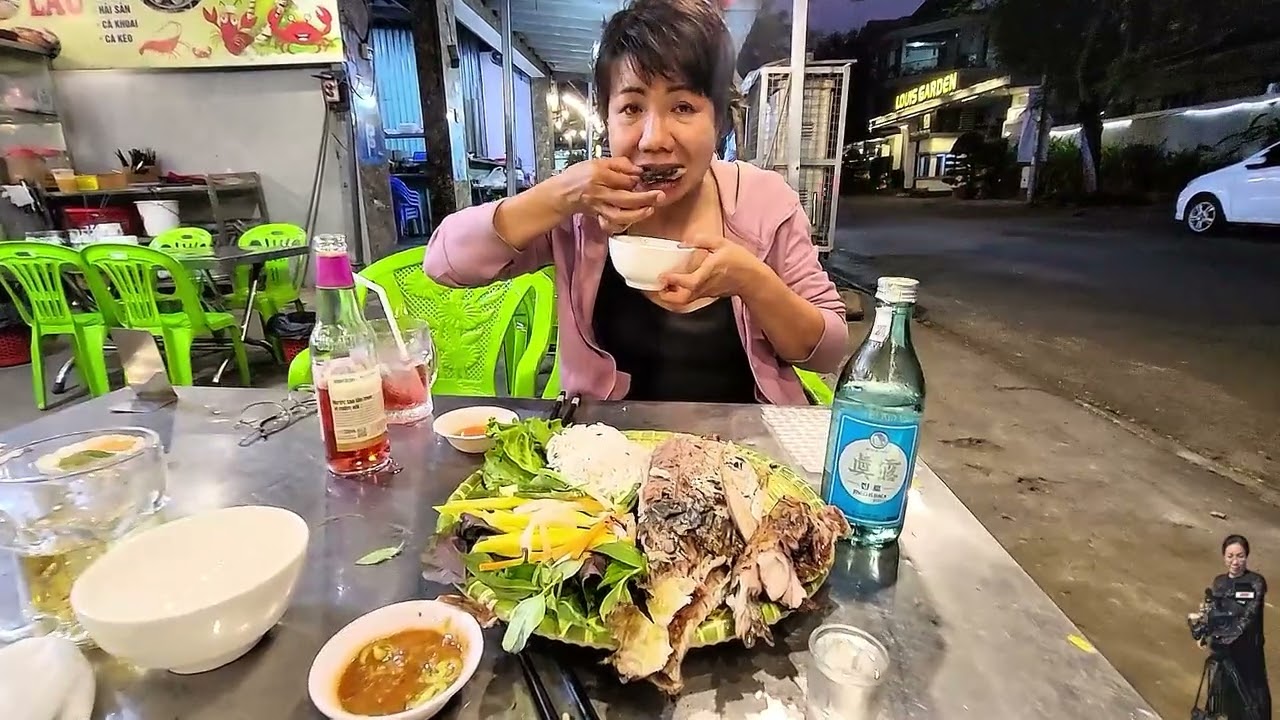HẢI SẢN LÀNG CHÀI.  ĐC: SỐ 7 ĐƯỜNG 11.KDC PHÚ HỮU. TP HỒ CHÍ MINH