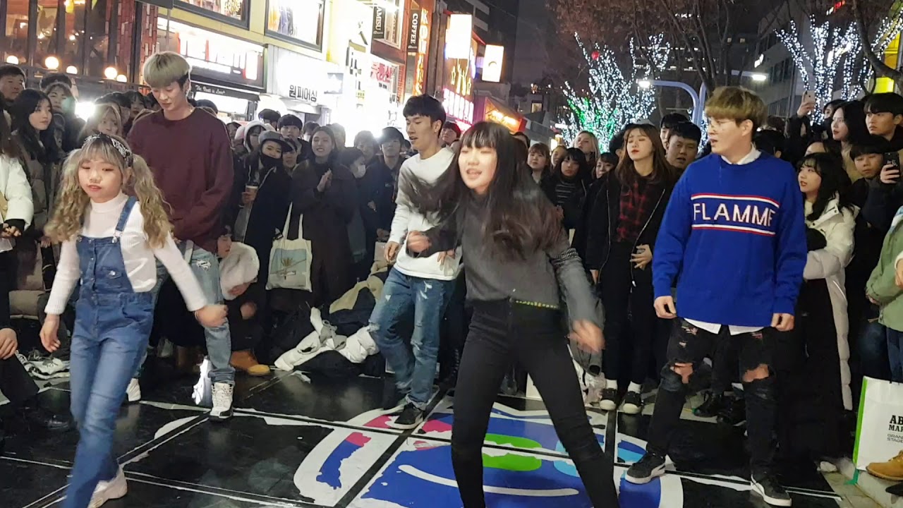 181222 뱅뱅뱅 - 춤추는 곰돌 홍대 버스킹 직캠ㅣBang Bang Bang - AF STARZ Hong-dae busking fancam