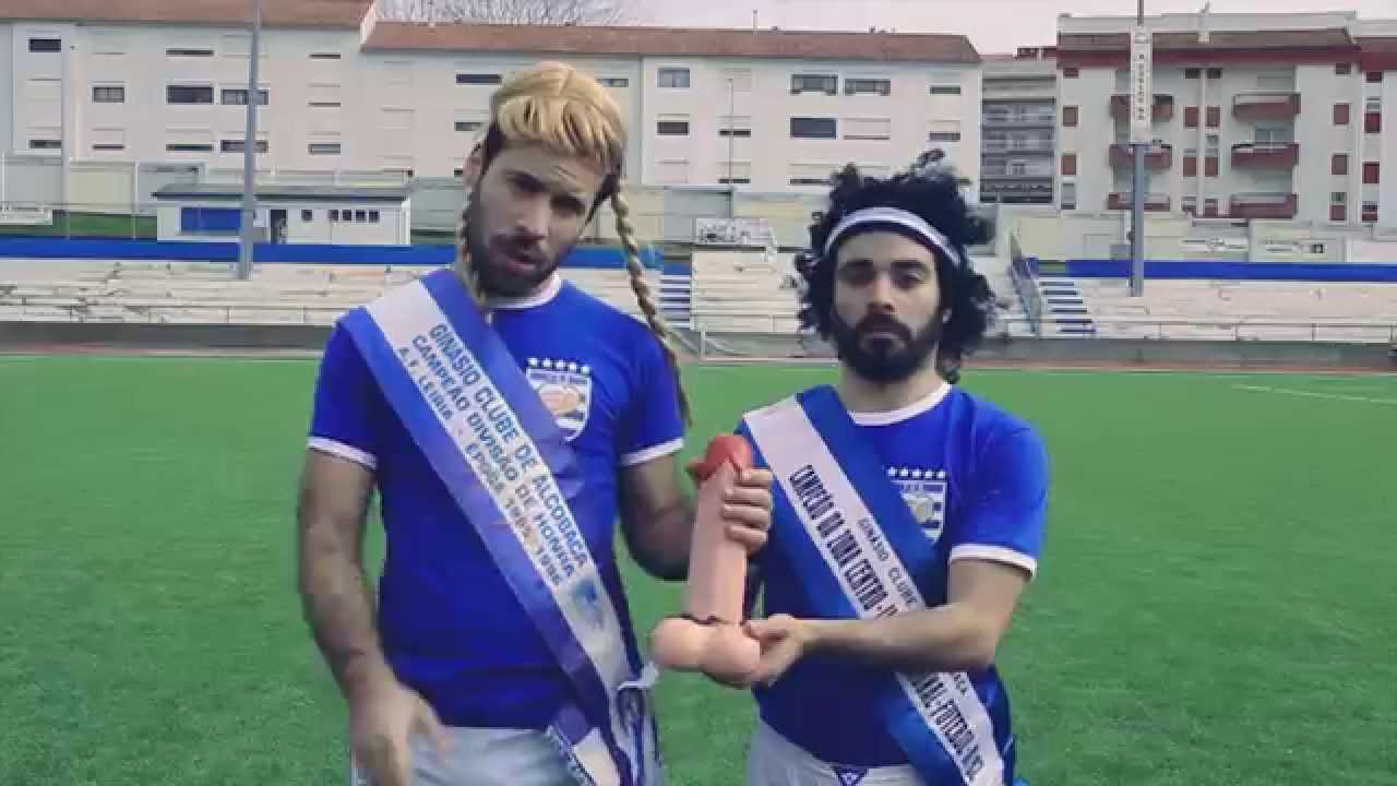 Torcida Dji Banzé - Futebol e Samba | Pedro Luís vídeo