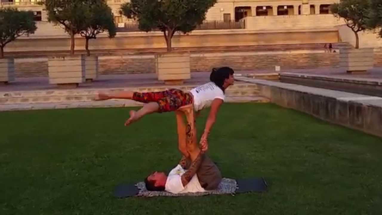 Acroyogapop - Llàtzer i Maria