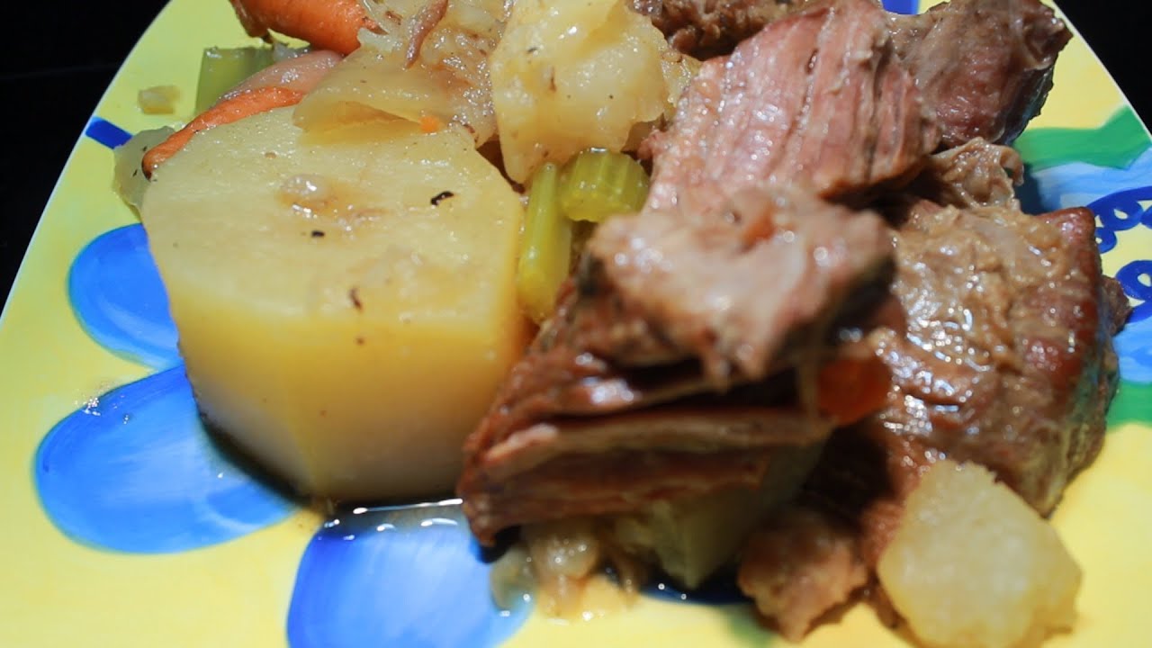 Old Time Country Pot Roast w/ Tators n Carrots
