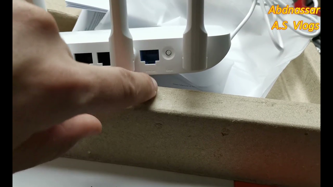 أحسن روتر يشتغل كموزع انترنت  مع فيبر أوبتيك اتصلات المغرب Mi Router 4A