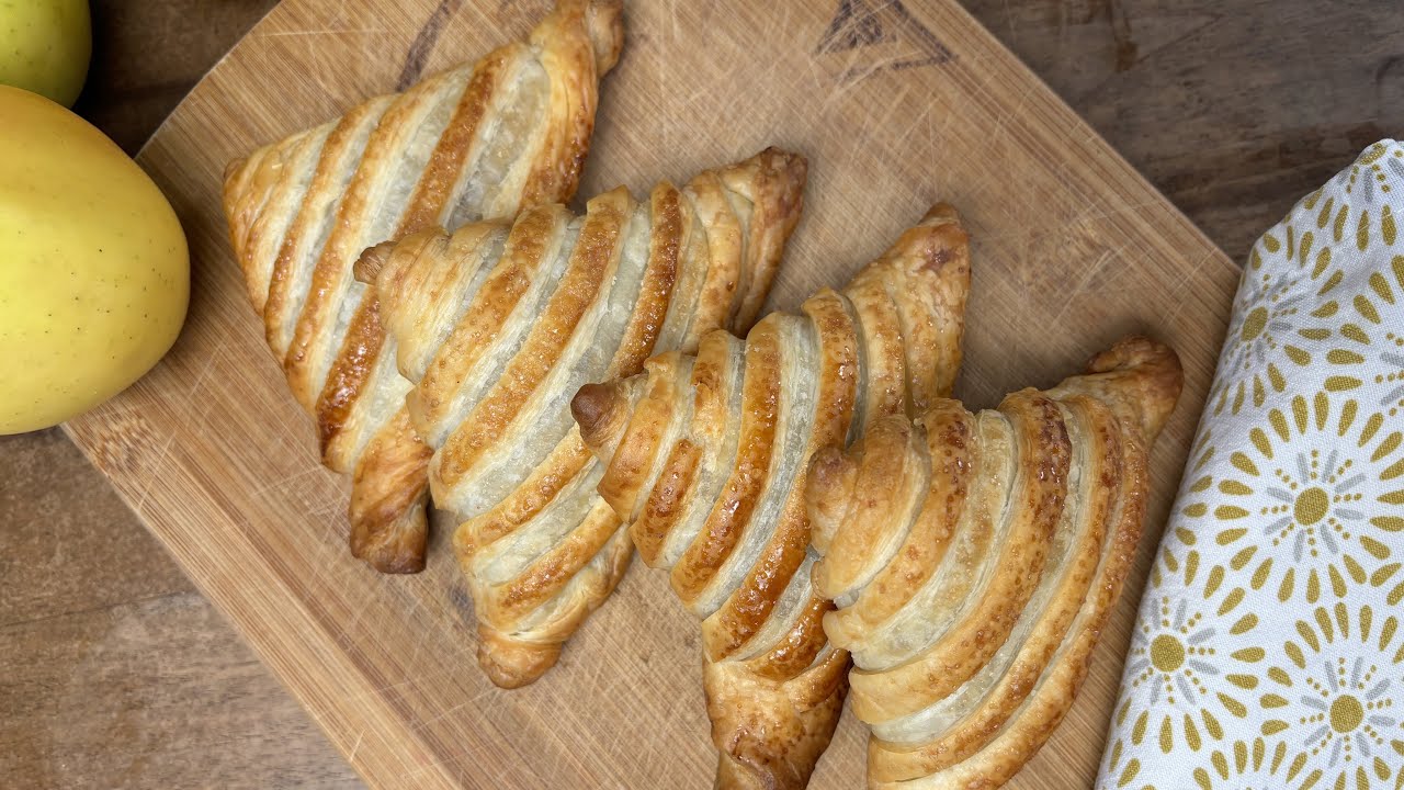 Cea mai gustoasă combinație foietaj cu măr și scorțișoară | Micky's Food