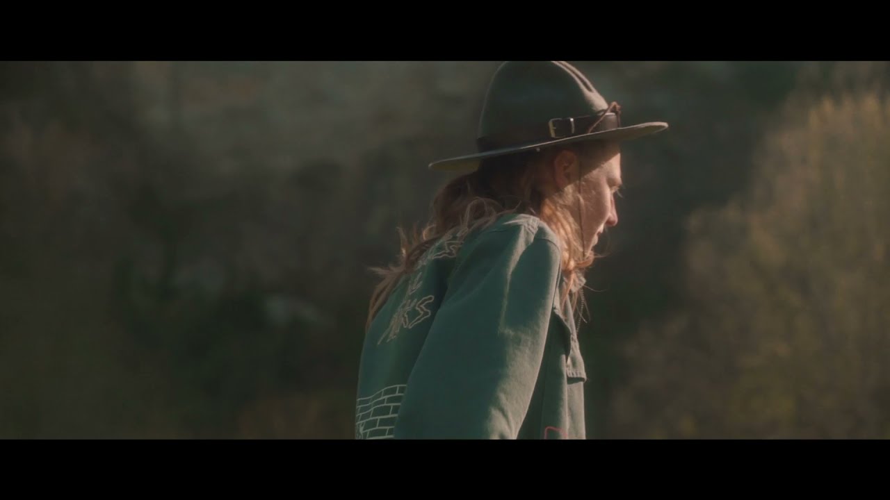 Elle - TARDI (Visual Video)