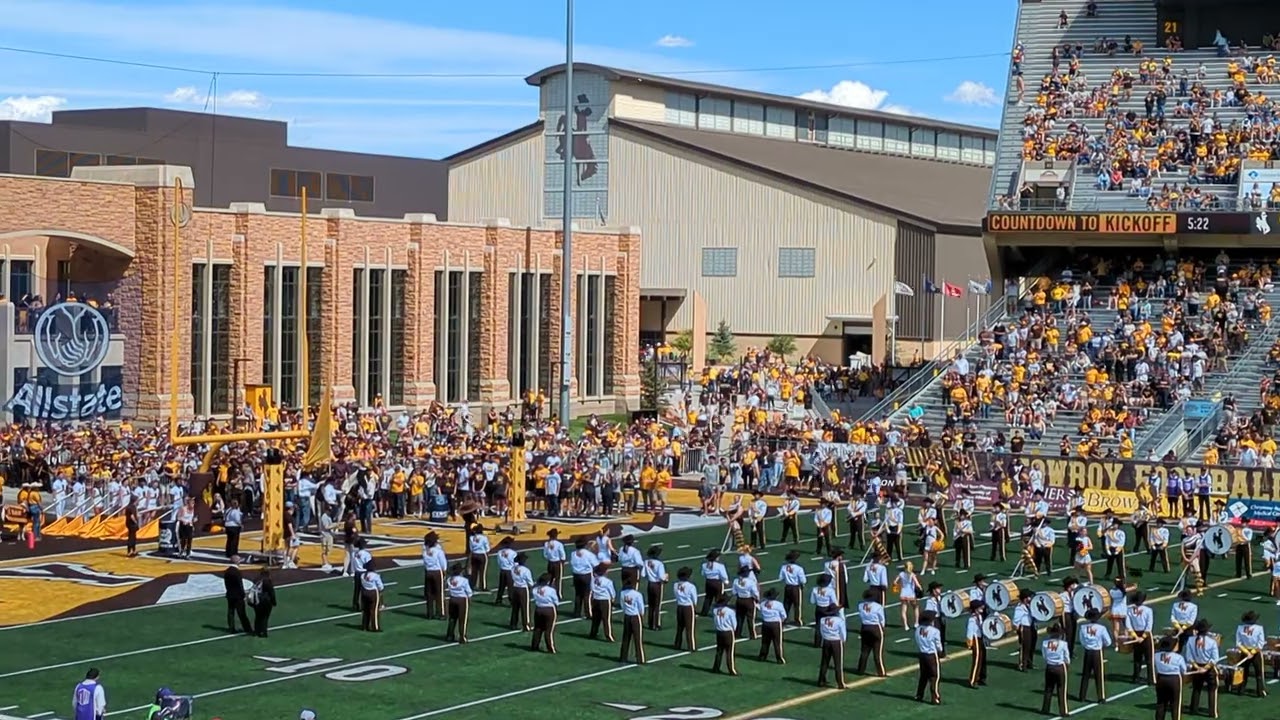 Wyoming vs Portland State intro 9-9-23