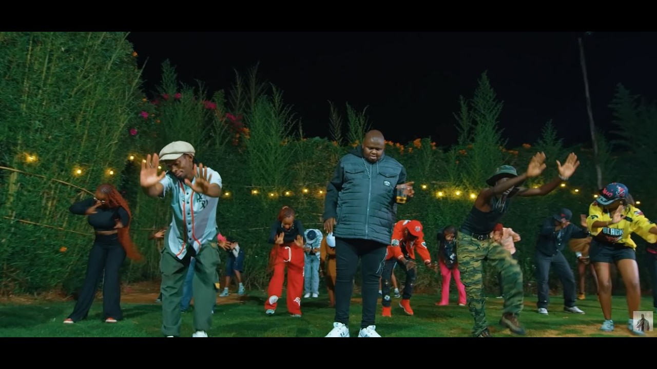 Mejja ft. Fik Fameica - Siaka [Official Video]