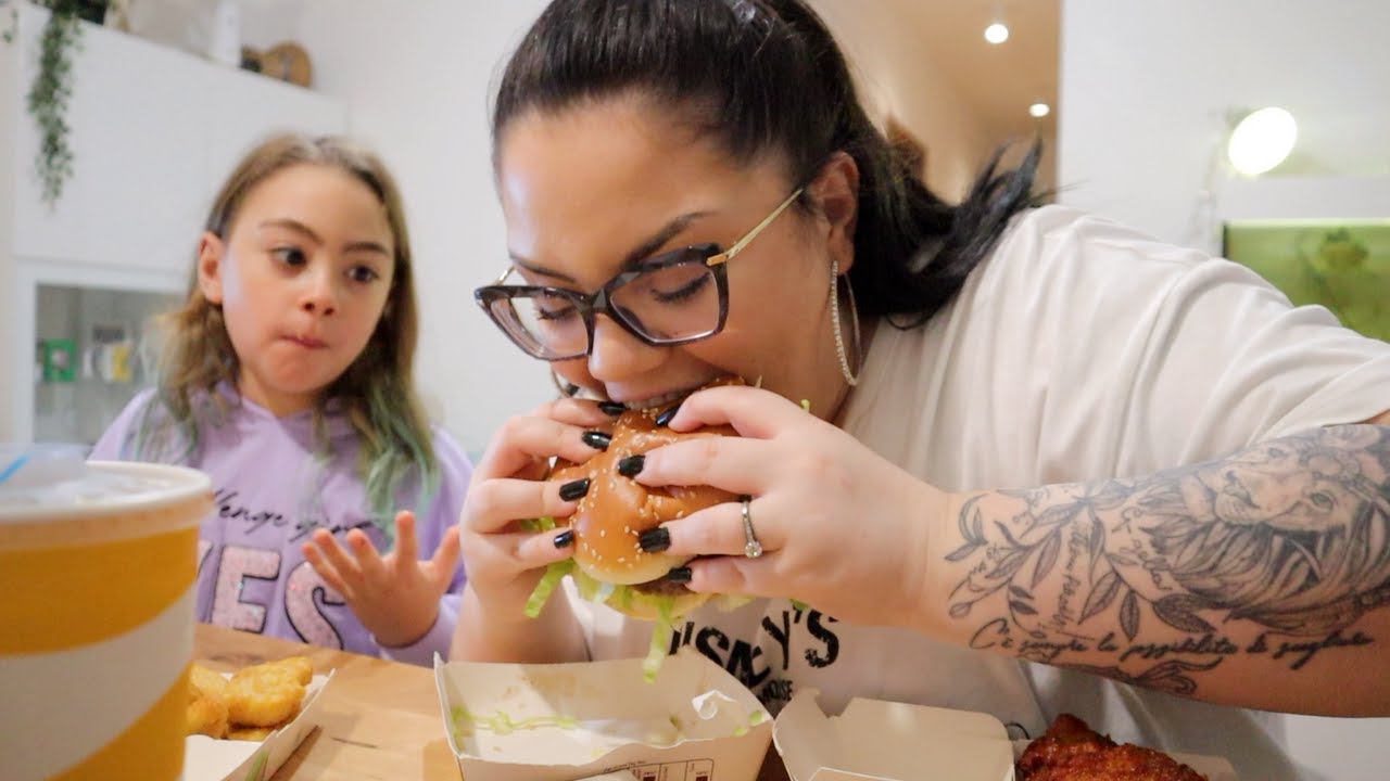 MUKBANG MCDONALD MAMMA E FIGLIA/ chiara paradisi