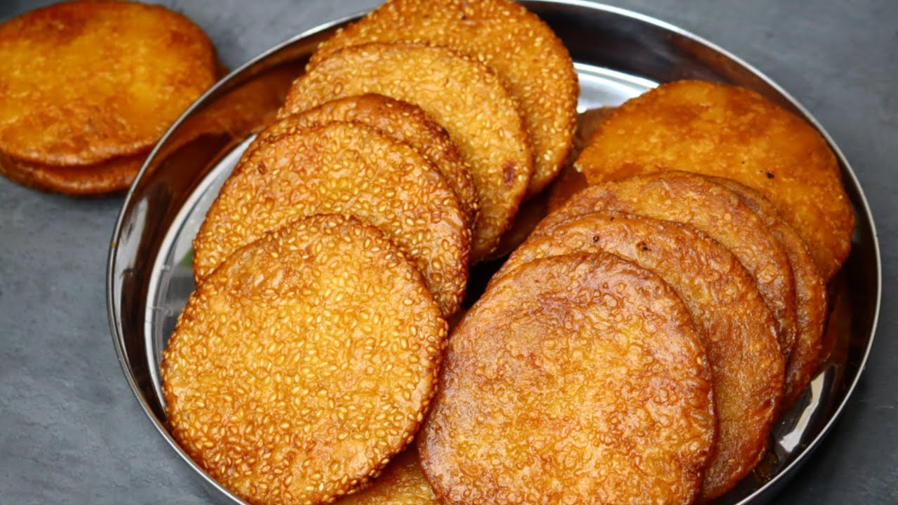 సంక్రాంతి స్పెషల్ అరిసెలు కప్పు కోలతలతో ఎవ్వరైనా ఈజీగా చేసేయొచ్చు మెత్తగా బాగా వస్తాయి|Ariselu