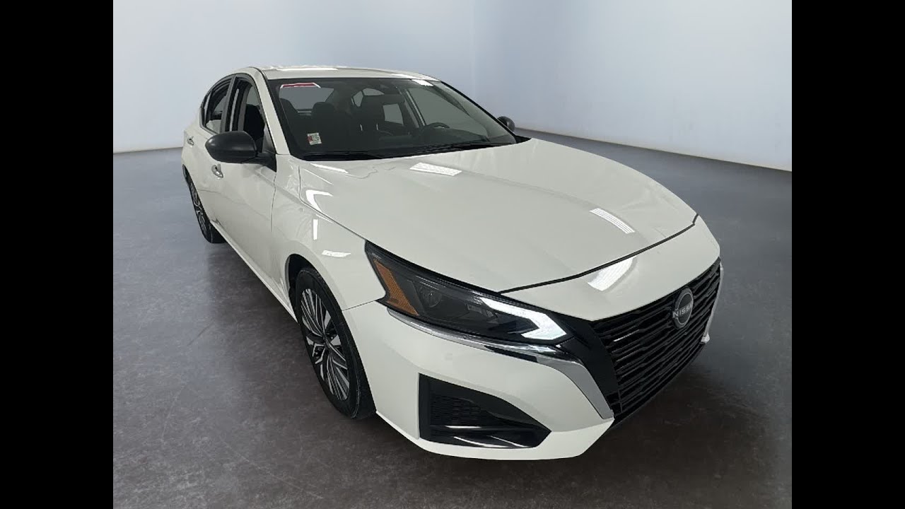 2025 Nissan Altima 2.5 SV WI Janesville, Rockford, Machesney, Wempletown, Deerfield