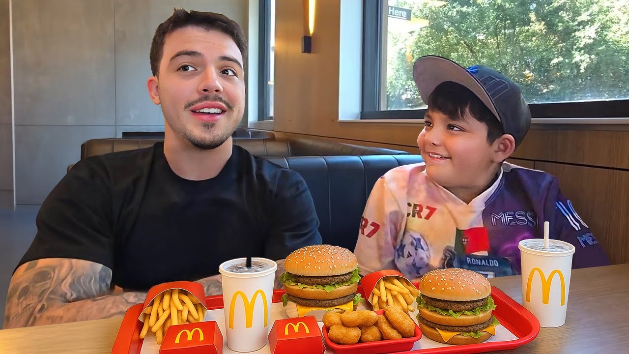 FaZe Adapt & Mike McDonalds Mukbang!
