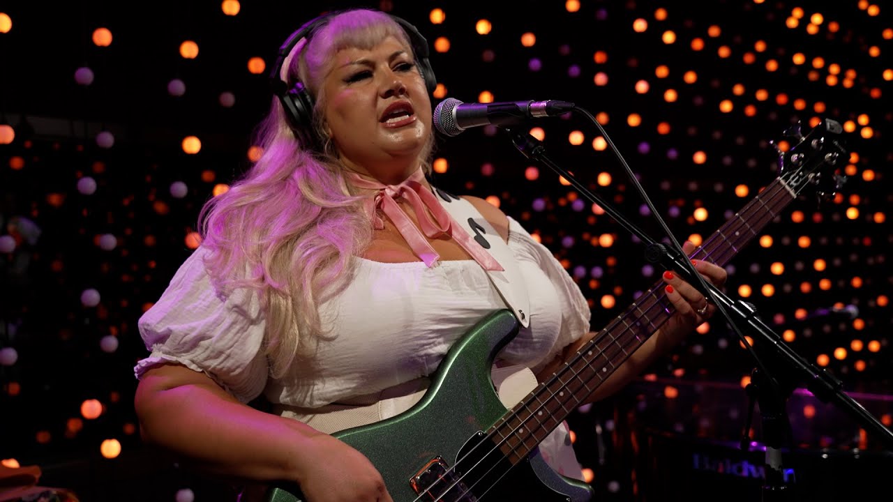 Shannon & The Clams - Life Is Unfair (Live on KEXP)