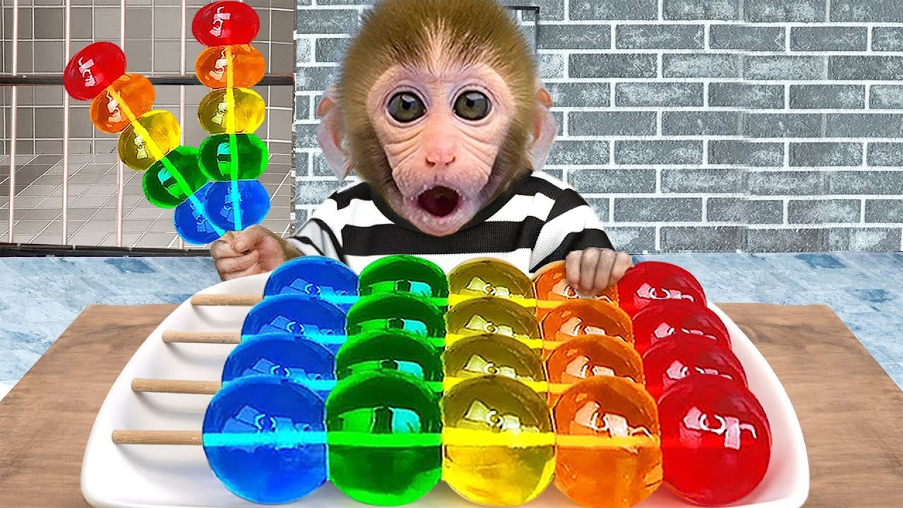 Monyet Bon Bon Imut melarikan diri dari labirin penjara ajaib dan makan popcorn pelangi