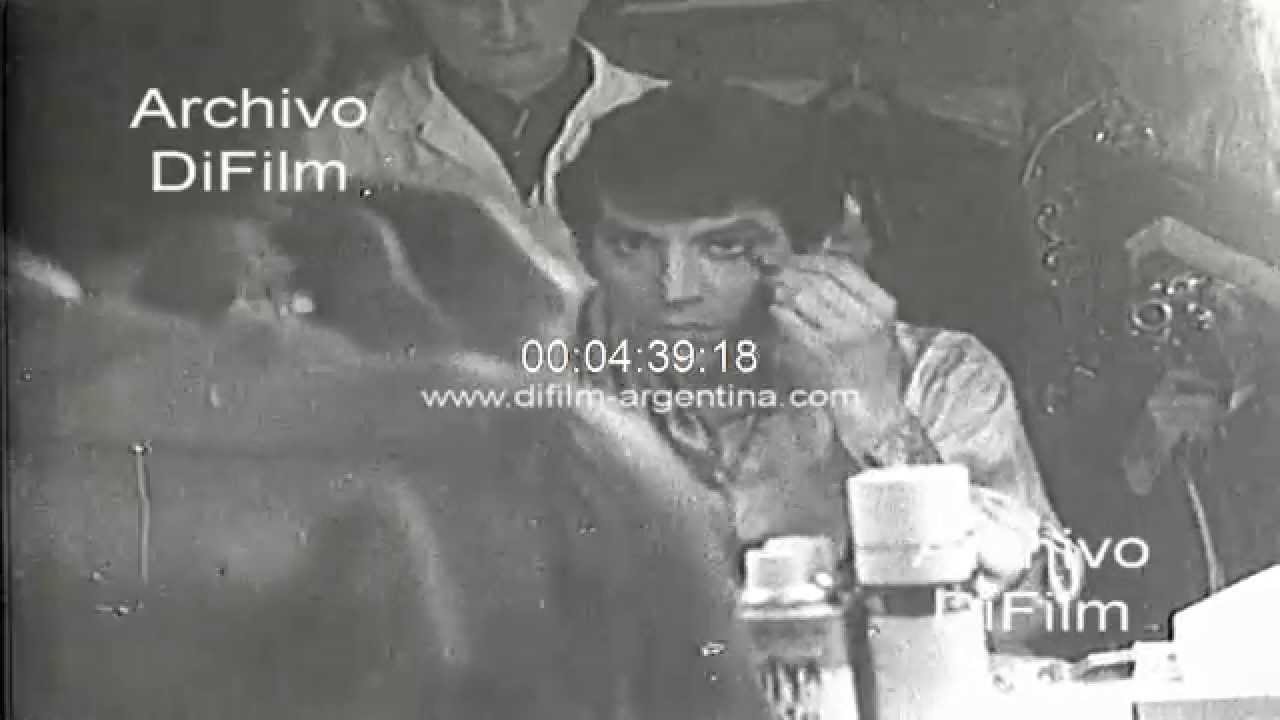 Revista Porteña en Paris con la vedette Nelida Lobato 1966