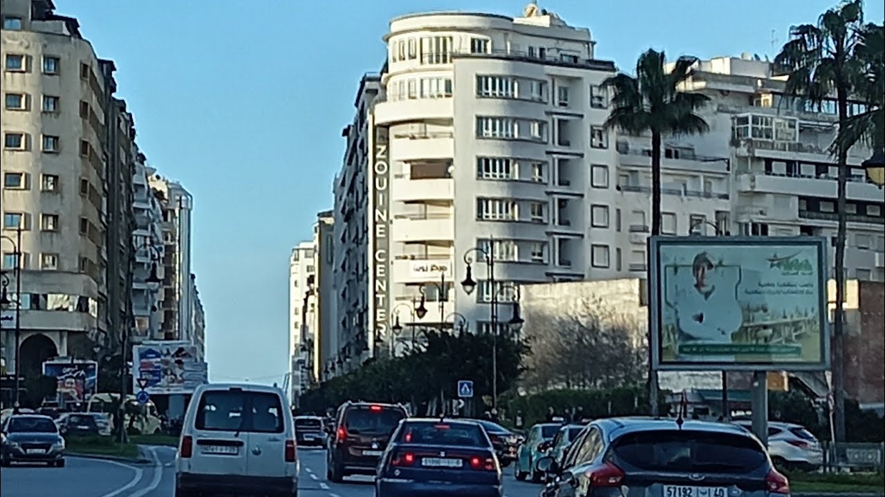 إطلالة رائعة😎 شقة تلاث غراف 🤲 جوج حمامات مصعد ثمن الآن ناقص لي مهتم بها مرحبا👍 0649572273🌄☎️