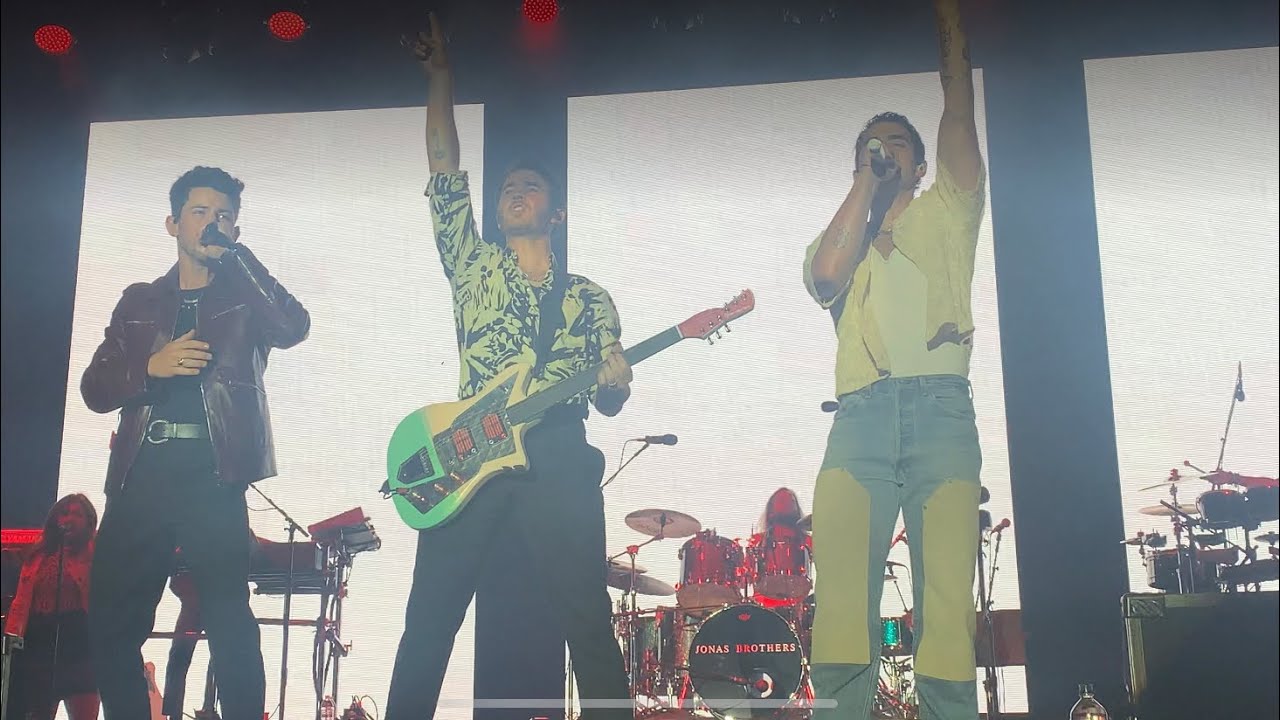 Jonas Brothers “Remember This” live in Prior Lake, MN - September 11, 2021