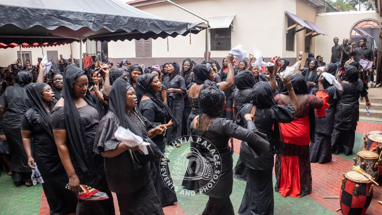 ASANTEHEMAA&rsquo;S CHURCH - Saviour Church Ghana holds memorial service for Asantehemaa
