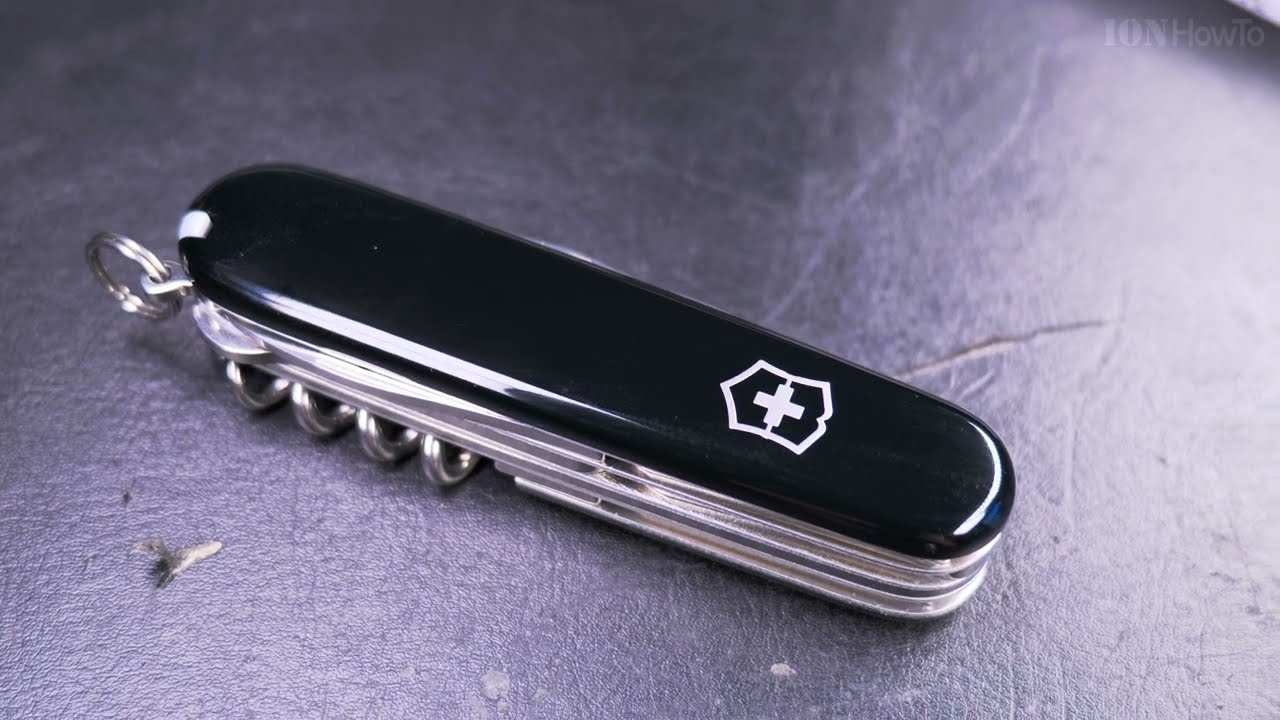 Victorinox Huntsman Swiss Army Knife Functions Close Look