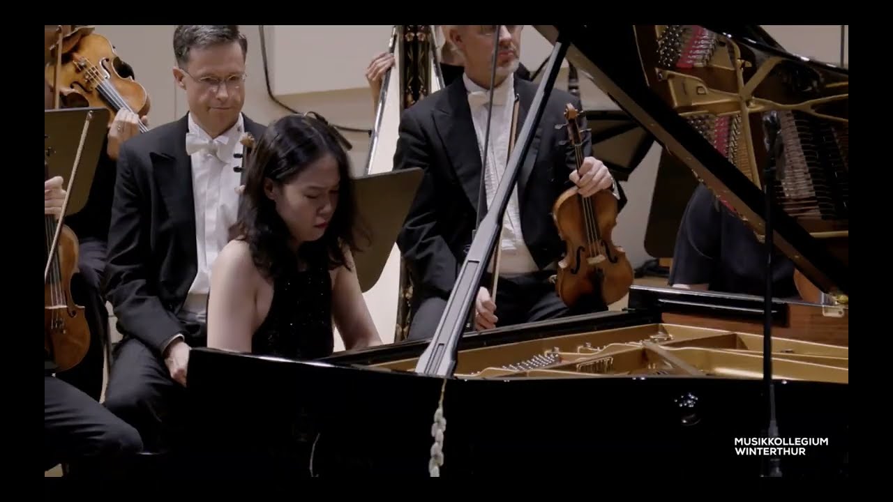 Yeol eum son's M Ravel's Piano Conccerto in G Major with Roberto González Monjas & Musikkollegium