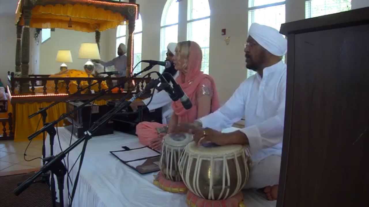 Mil Mere Pritma Jiyo - Anita Lerche