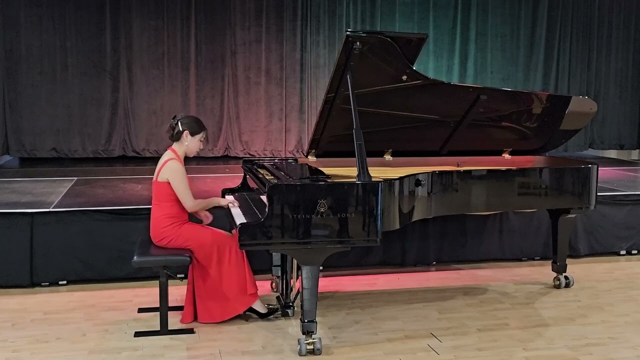 Pas de Deux from The Nutcracker Suite - Tchaikovsky (arranged by Mikhail Pletnev) (Nurry Lee)