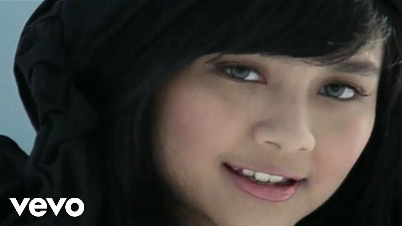 Gita Gutawa - Selamat Datang Cinta (Video Clip)