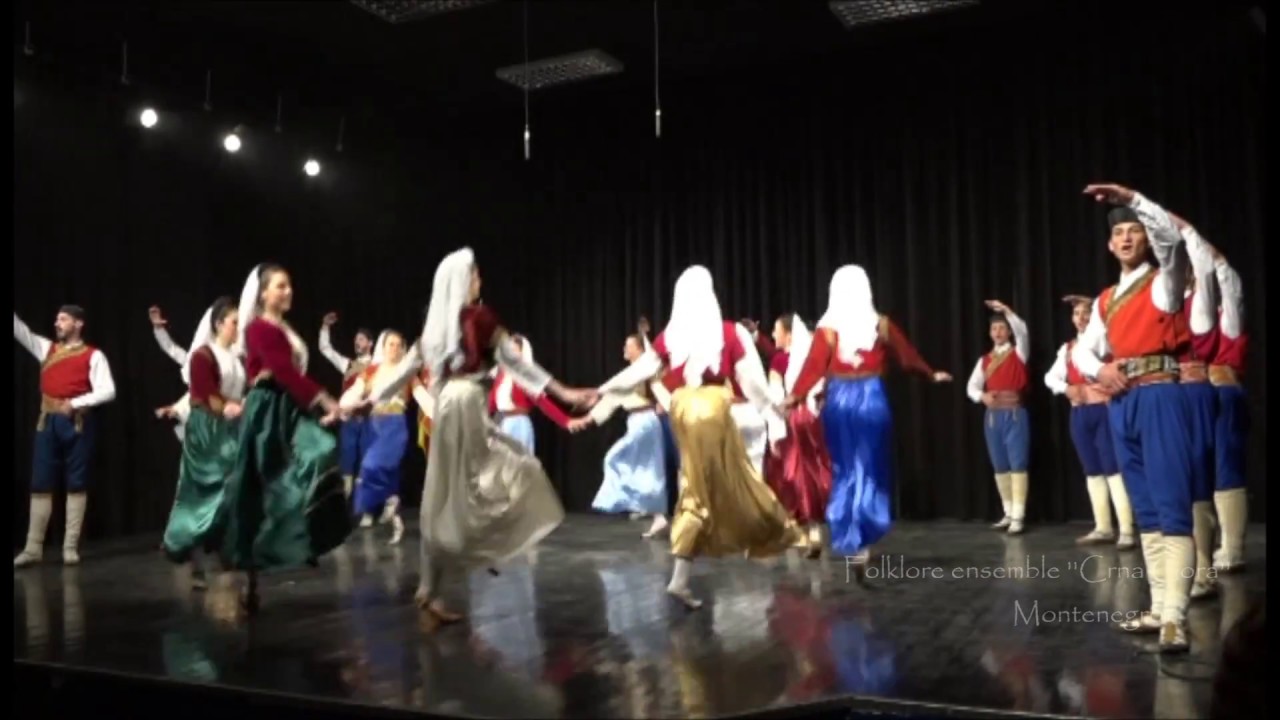 Folklorni Ansambl 