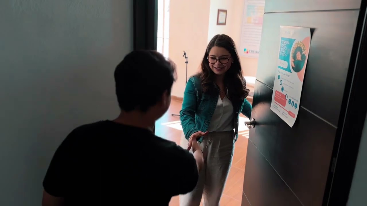 Dependiente - Dave Garc&iacute;a. Video Oficial.