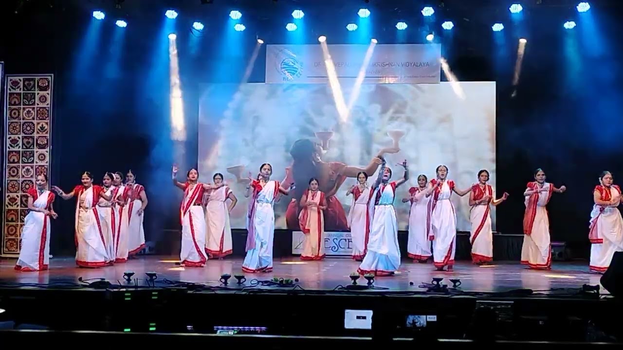 Dr. S. Radhakrishnan Vidyalaya Annual Cultural Day | Bengali Dance | Dugga elo