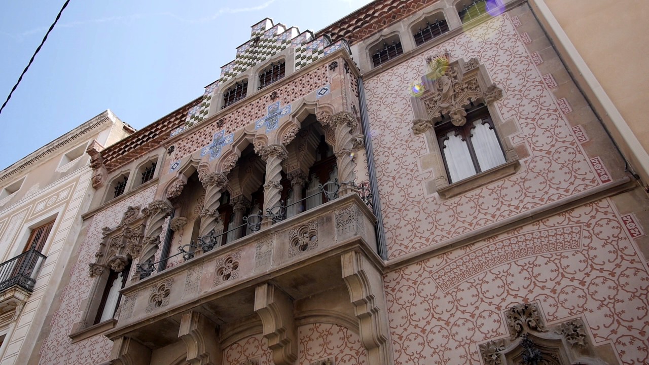 Inauguració de la façana de la Casa Coll i Regàs