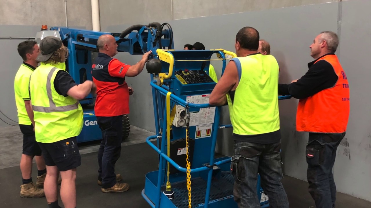 How do I Complete an Elevating Work Platforms Training Course Video? (2020)