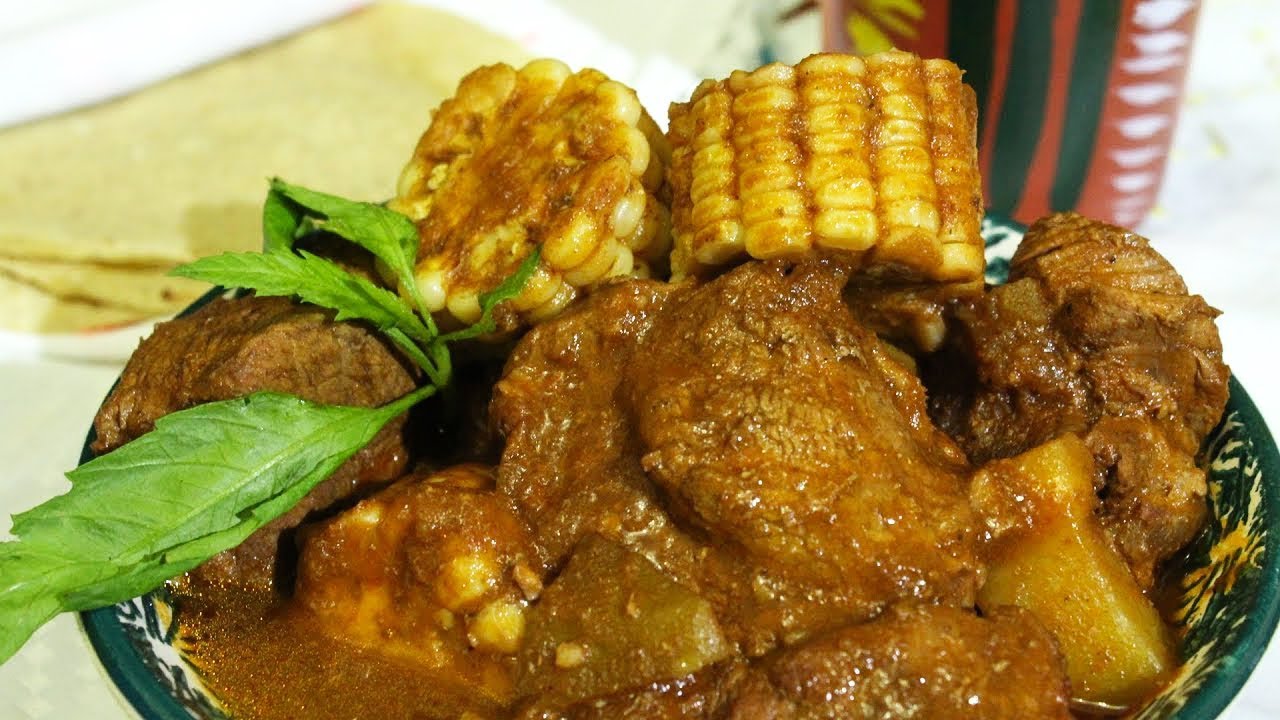 Chambarete en Salsa de Chipotle | Receta Fácil