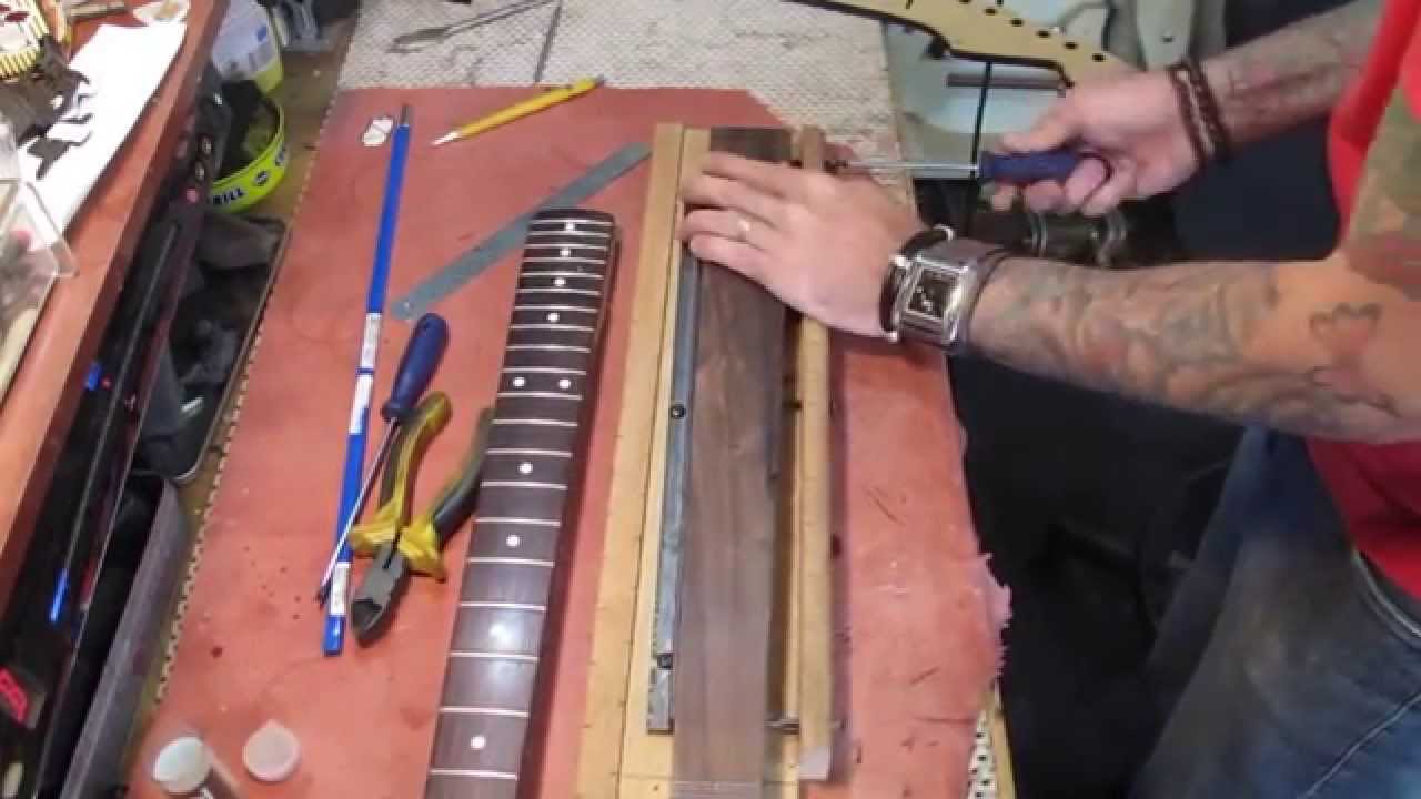 Fret Slot Machine