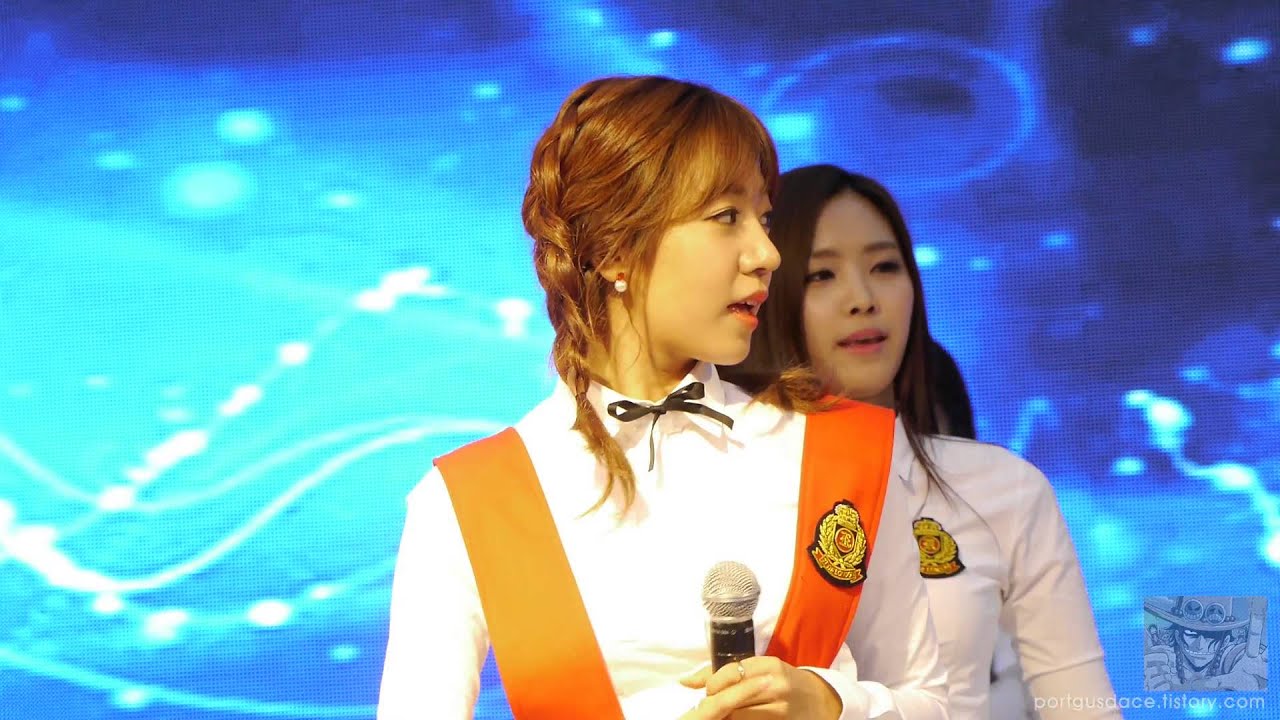140917 서울대학교 공과대학 축제 에이핑크 U You (손나은) by ace