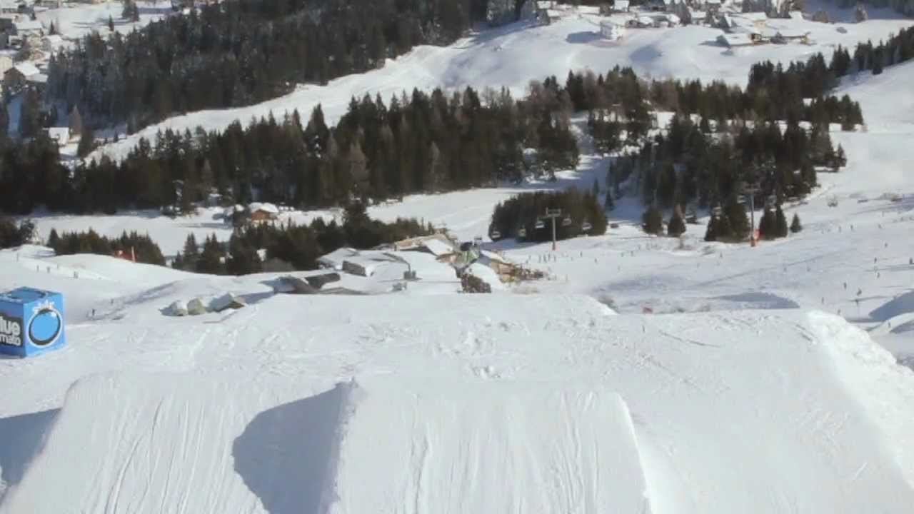 Snowpark Lenzerheide - Fresh Snow, Snowboard and an insane park - 26.01.2013