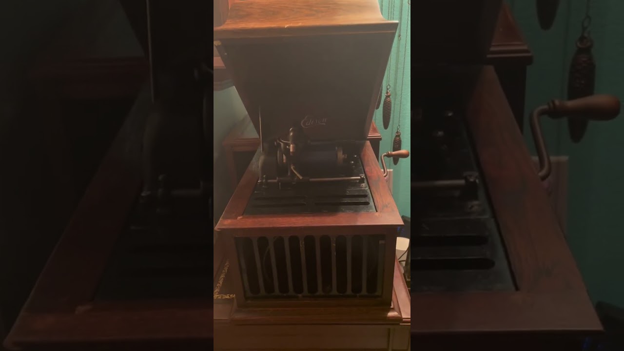 Radio collection 1 plus phonograph￼￼