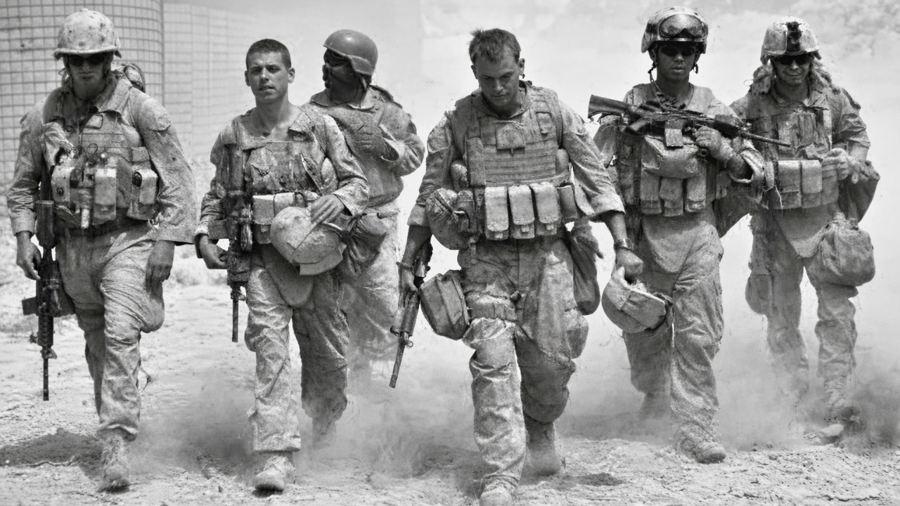 “Entraron Como Fantasmas” — Cuando El SAS Británico Hizo Que La Delta Force Cuestionara Todo
