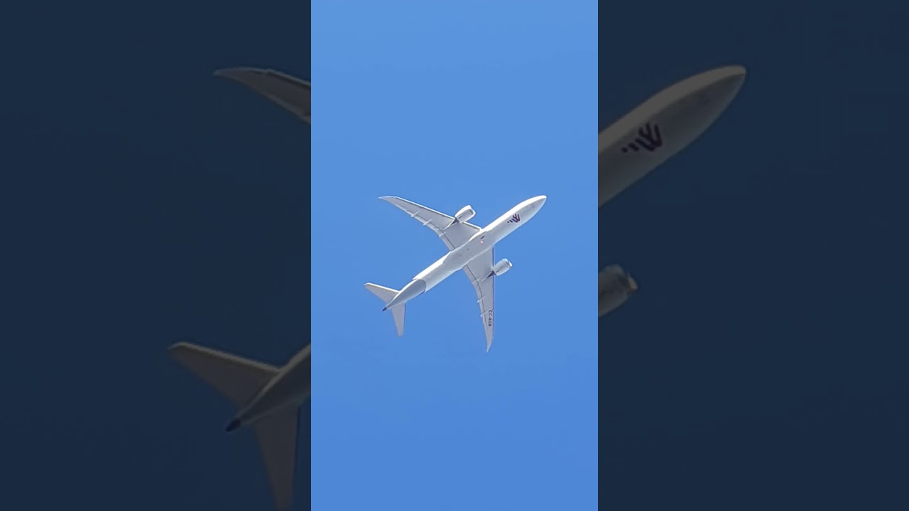 LATAM 787-9 Dreamliner (CC-BGB) Departing from Miami to Cancun as LA583 #shorts