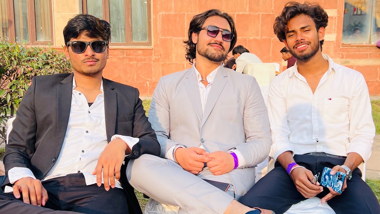 College fresher’s party 🎊