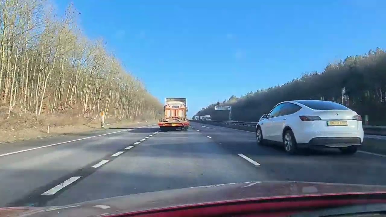 Driving England\Motorway M18 to M62