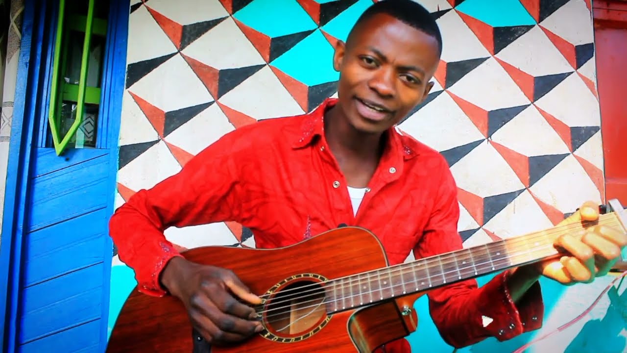 KARAHANYUZE: Ntugasaze ya Orchestre Impala Cover by Emmy Guitar 078189064
