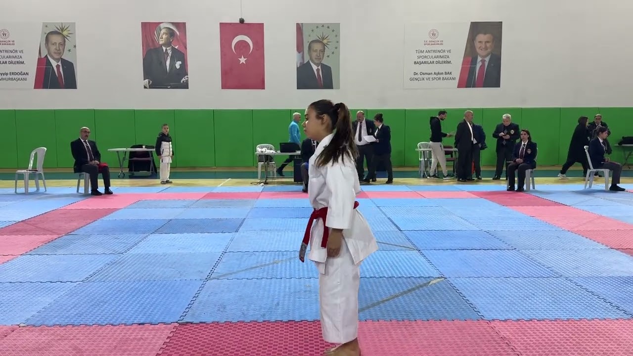 Nesibe azra güven (kırmızı) kata enpi